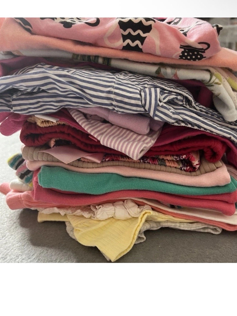 Girls NB-6 Months Clothes Lot of 27 Pieces Bodysuits Pants Hats Bloomers Pink